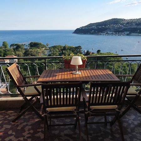 Vintage Flat Overlooking Villefranche Bay Apartment Exterior photo