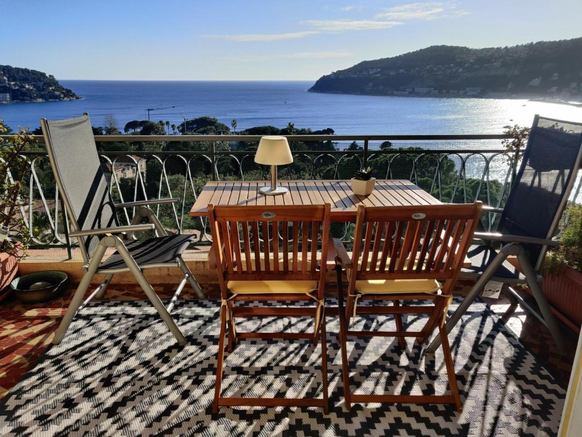 Vintage Flat Overlooking Villefranche Bay Apartment Exterior photo